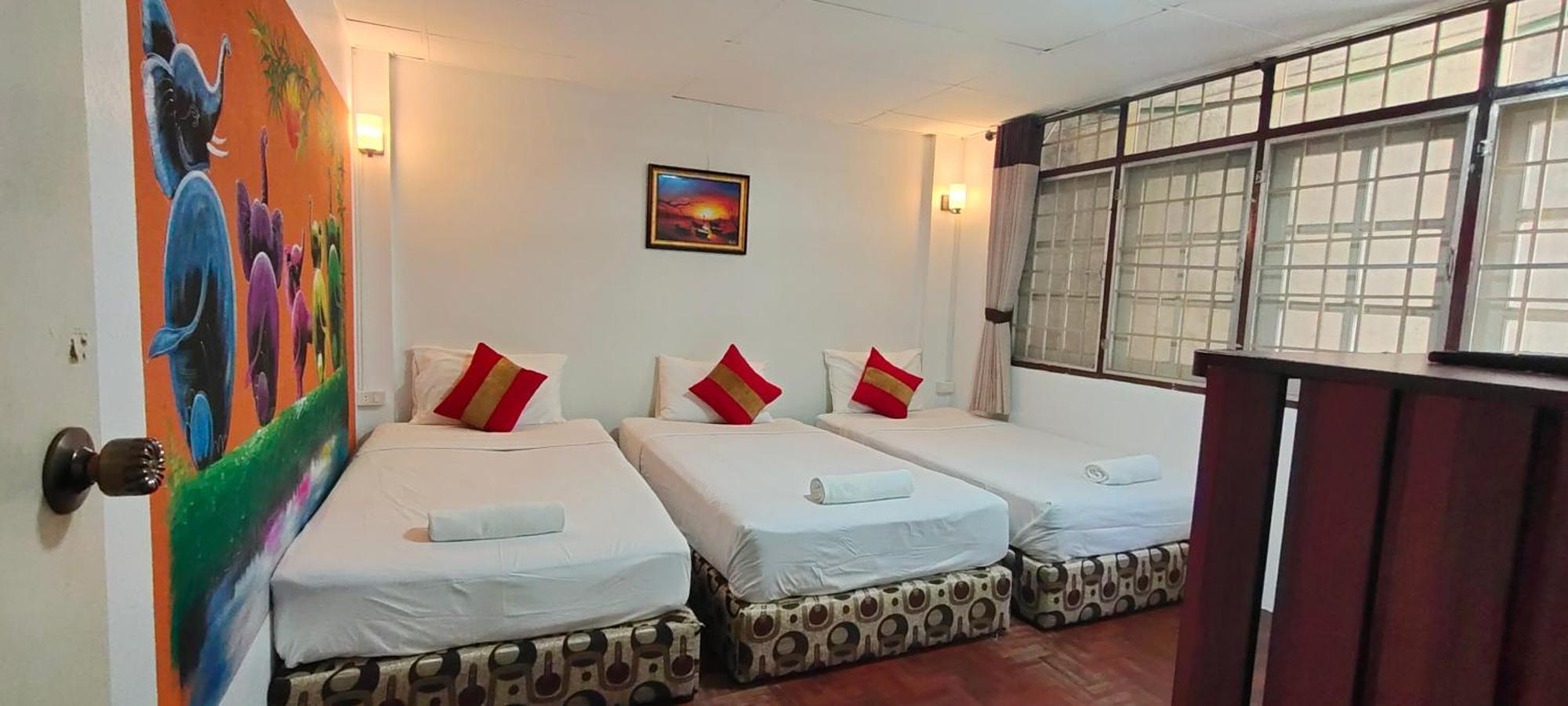 Born Guest House Csiangmaj Kültér fotó